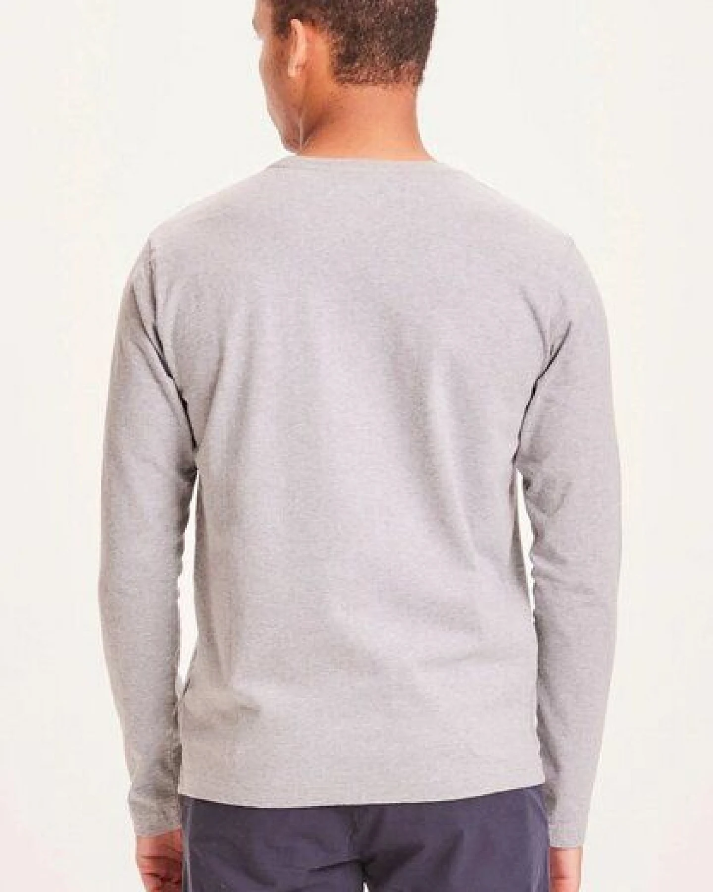 KnowledgeCotton Apparel Locust Badge Longsleeve – Ansicht 3