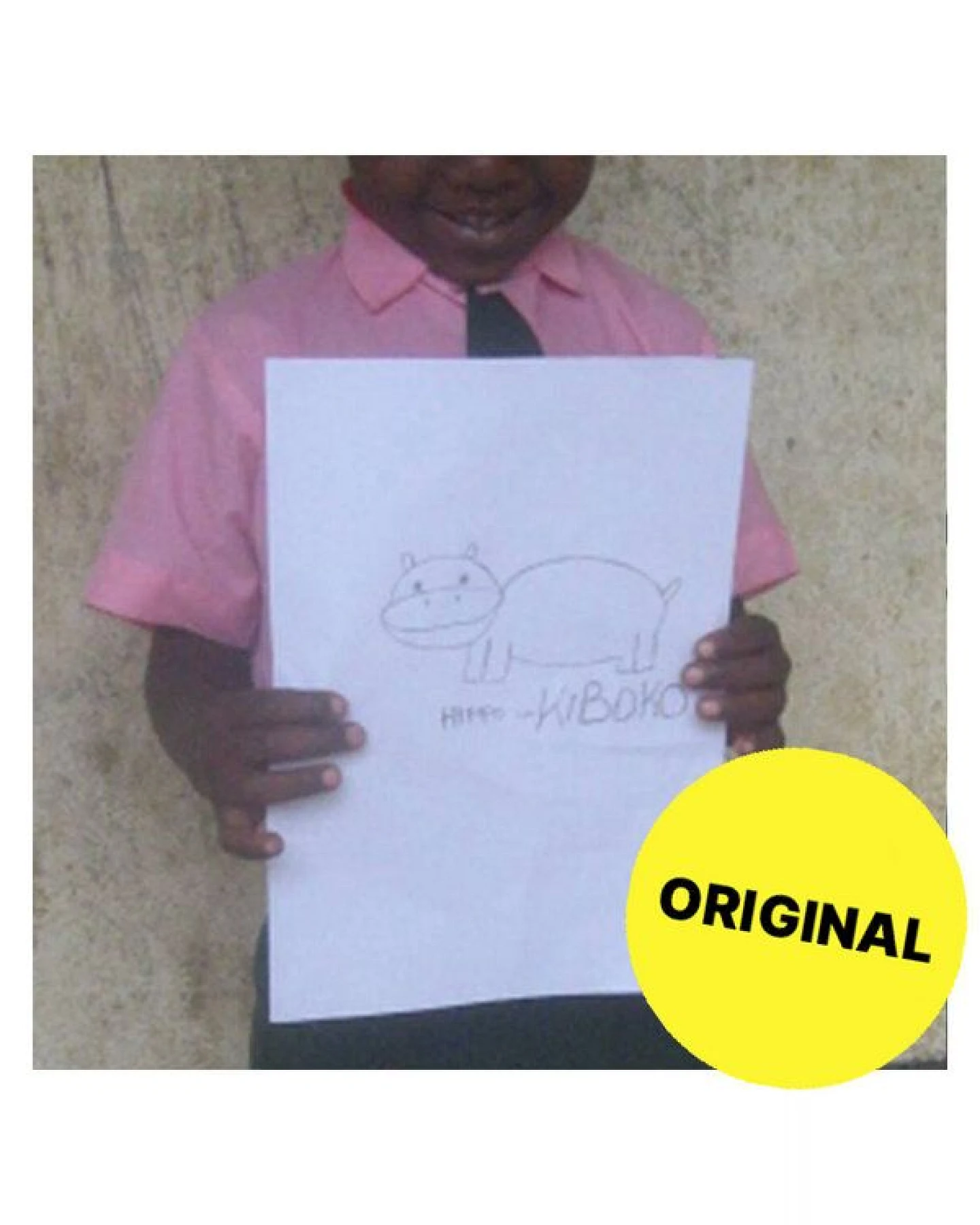 Kipepeo-Clothing HIPPO Frauen T-Shirt aus Bio-Baumwolle mit Brustprint Mitternachtsblau. Handmade in Kenya. – Ansicht 2