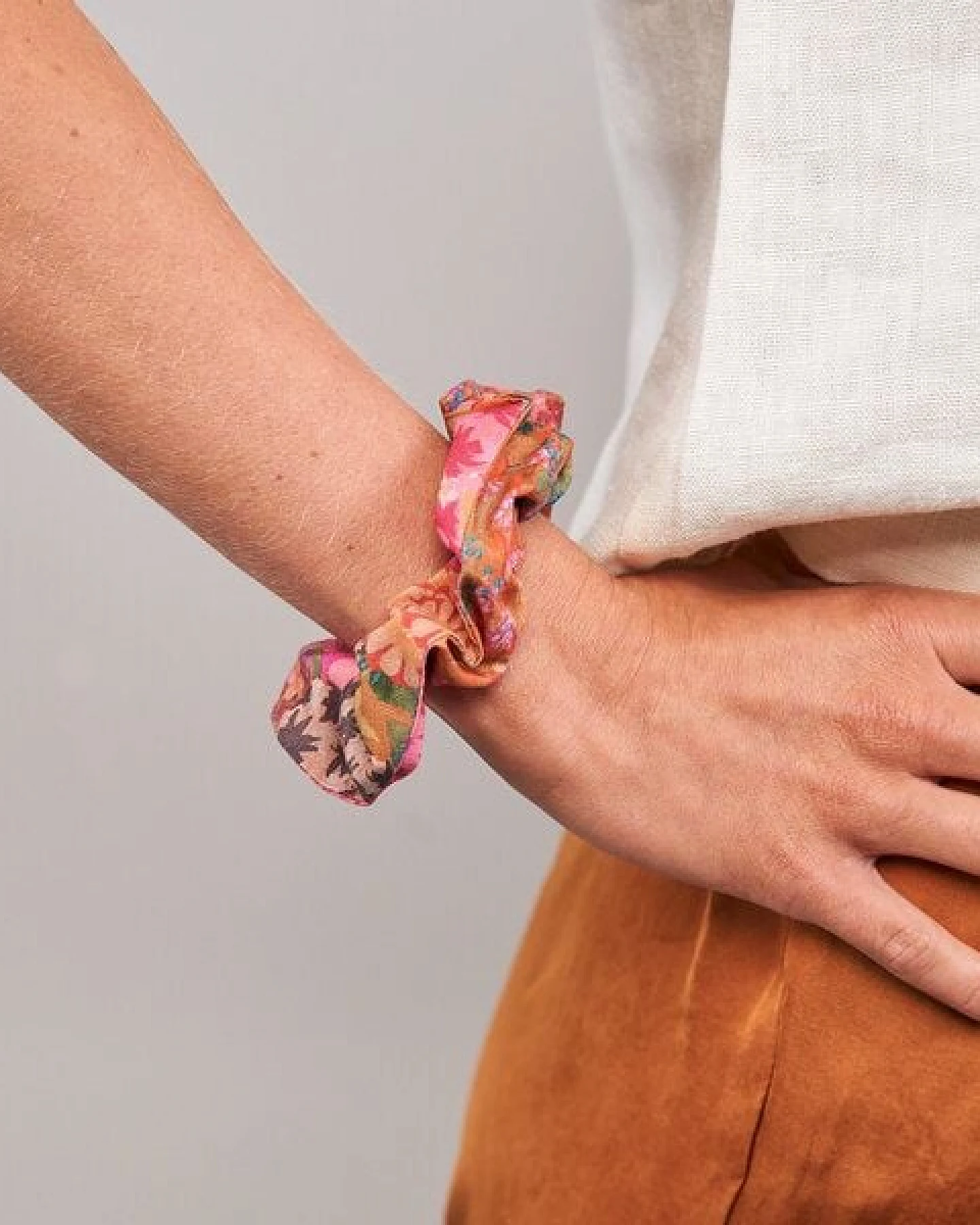 obumi Scrunchie Print aus Bio Baumwolle – Ansicht 4