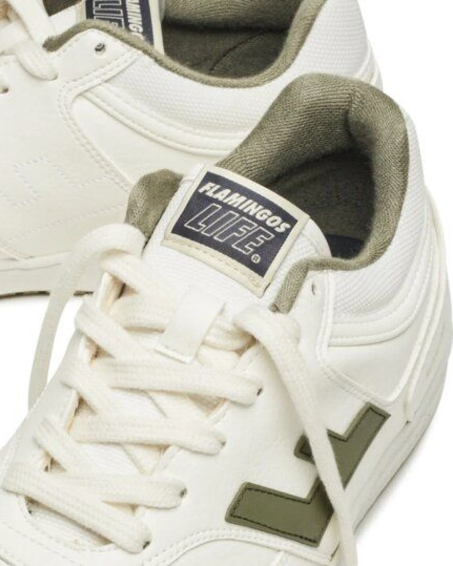 Flamingos' Life Retro 90er Damen und Herren Sneaker *100% Vegan – Ansicht 2