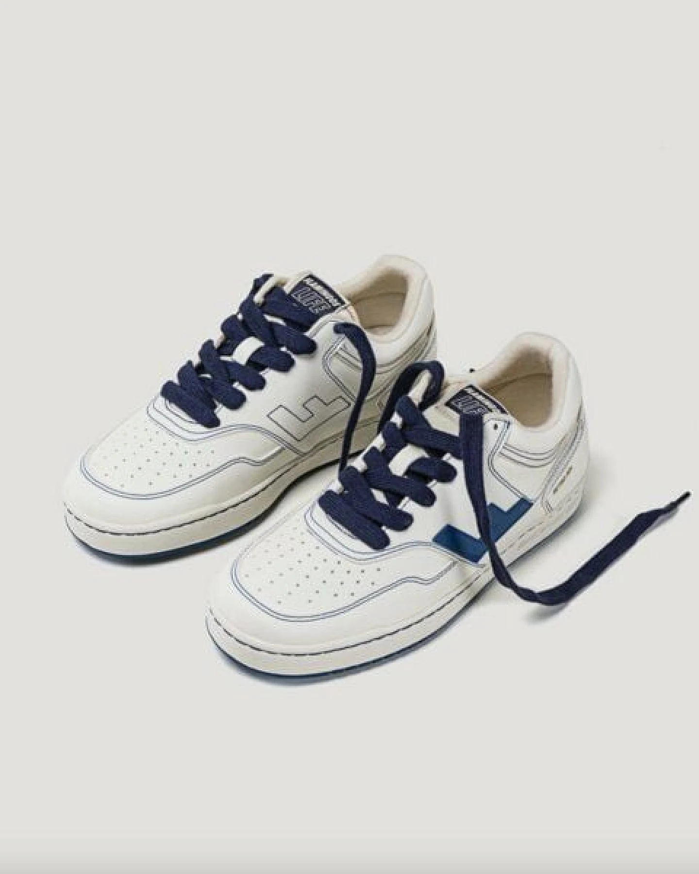 Flamingos' Life Retro 90er Damen und Herren Sneaker *100% Vegan – Ansicht 2