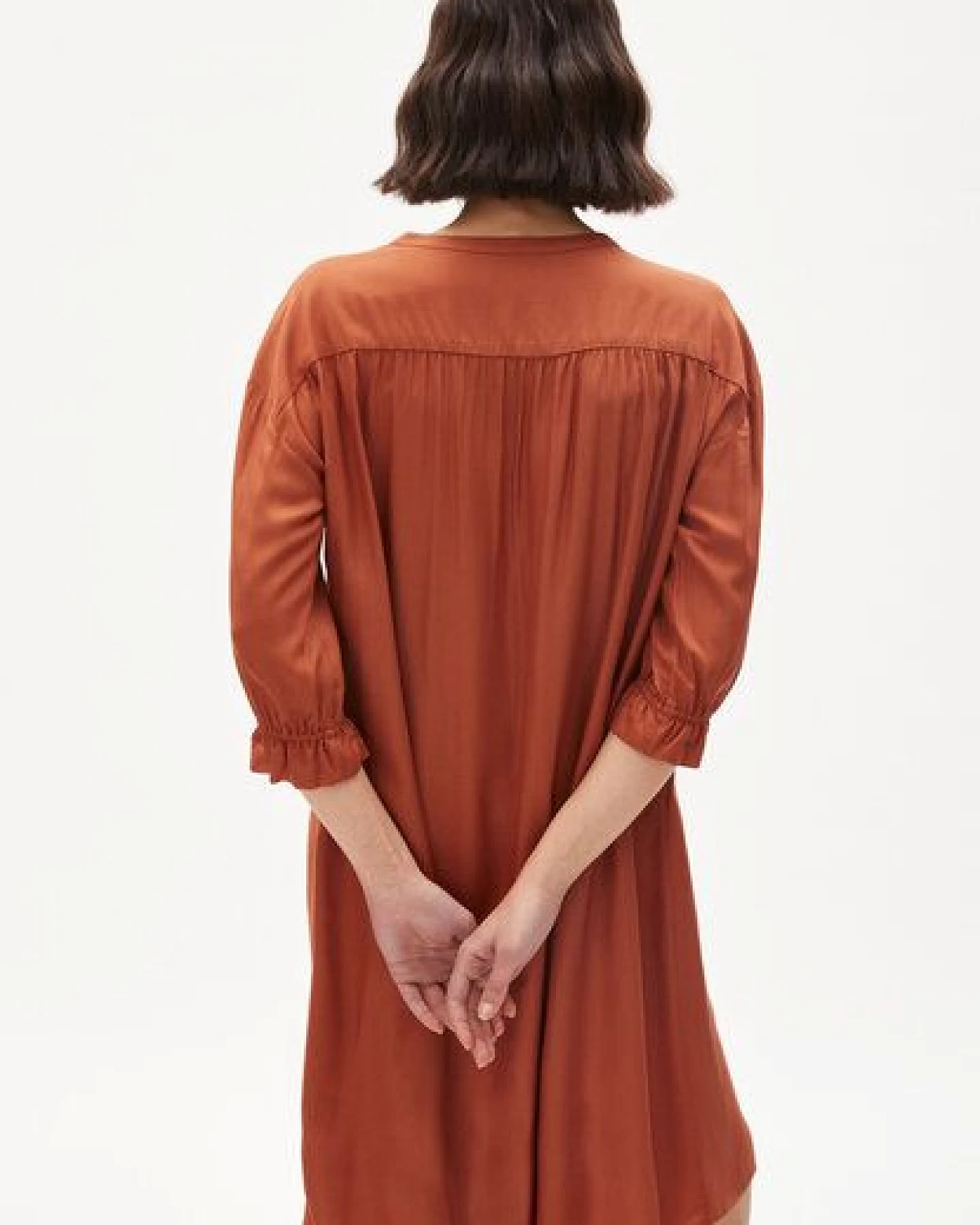 ARMEDANGELS MAAREN - Damen Webkleid Oversized Fit aus LENZING ECOVERO Mix – Ansicht 2