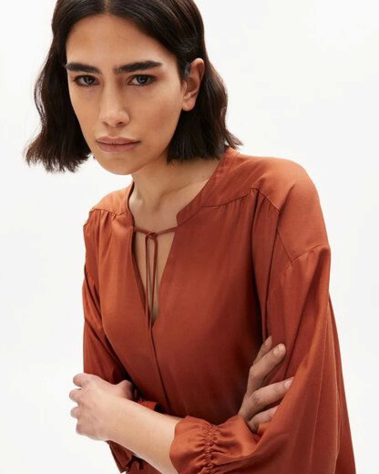 ARMEDANGELS MAAREN - Damen Webkleid Oversized Fit aus LENZING ECOVERO Mix – Ansicht 3