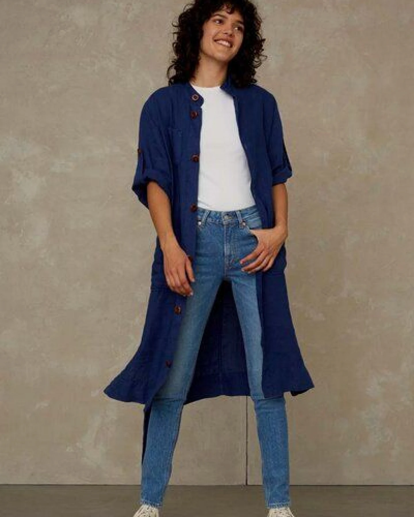Kings Of Indigo Juno Medium - Nachhaltige Jeans aus Tencel und recycelter Baumwolle – Ansicht 2