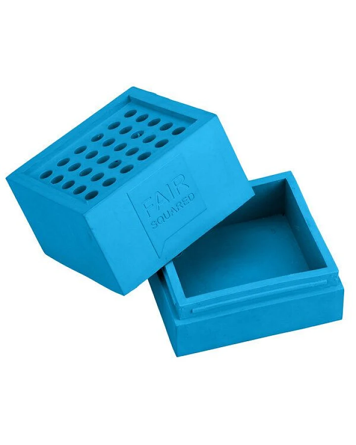 FAIR SQUARED Seifenbox aus 100 % Nautkautschuk