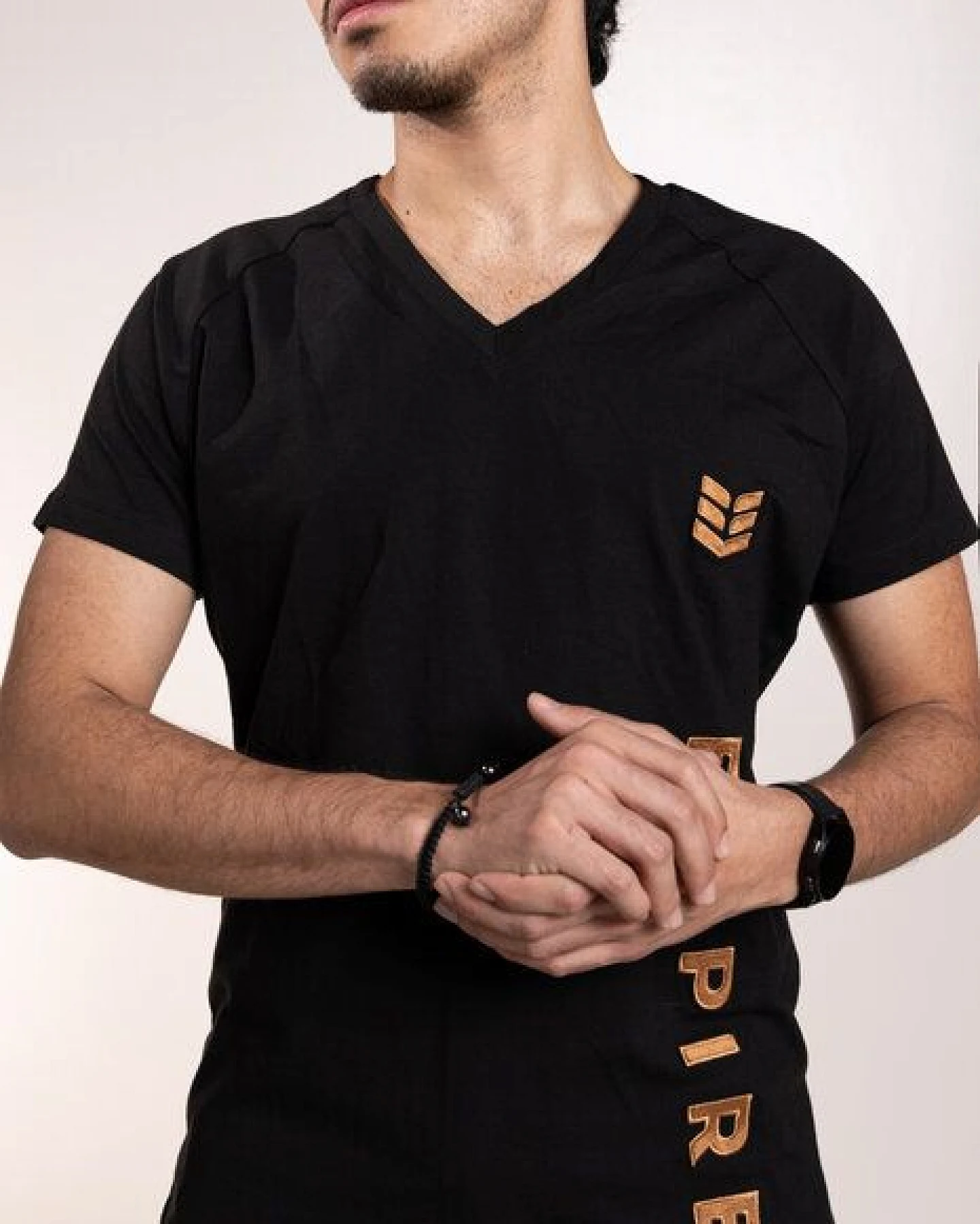 Empire Embodied Sportswear Sportshirt/Kurzarm-Funktionsshirt/T-Shirt Bio-Baumwolle V-Ausschnitt – Ansicht 3