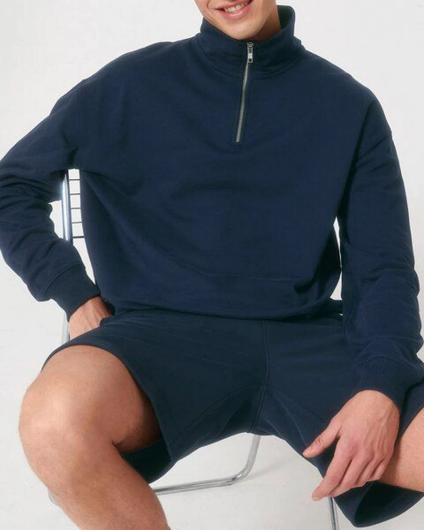 YTWOO Oversized Sweatshirt mit kurzem Reißverschluss aus reiner Bio-Baumwolle; Unisex Troyer – Ansicht 2