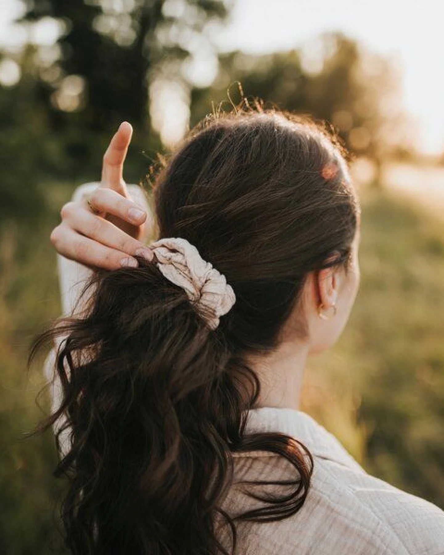 NORDLICHT Musselin Scrunchie Haargummi aus 100% Bio-Baumwolle – Ansicht 2