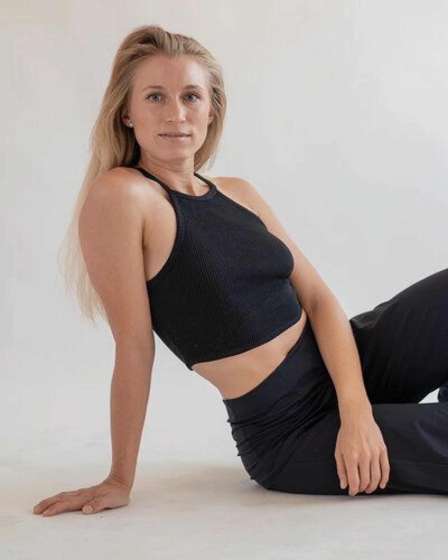 Marenika Crop-Top Audrey aus Bio-Baumwolle – Ansicht 3
