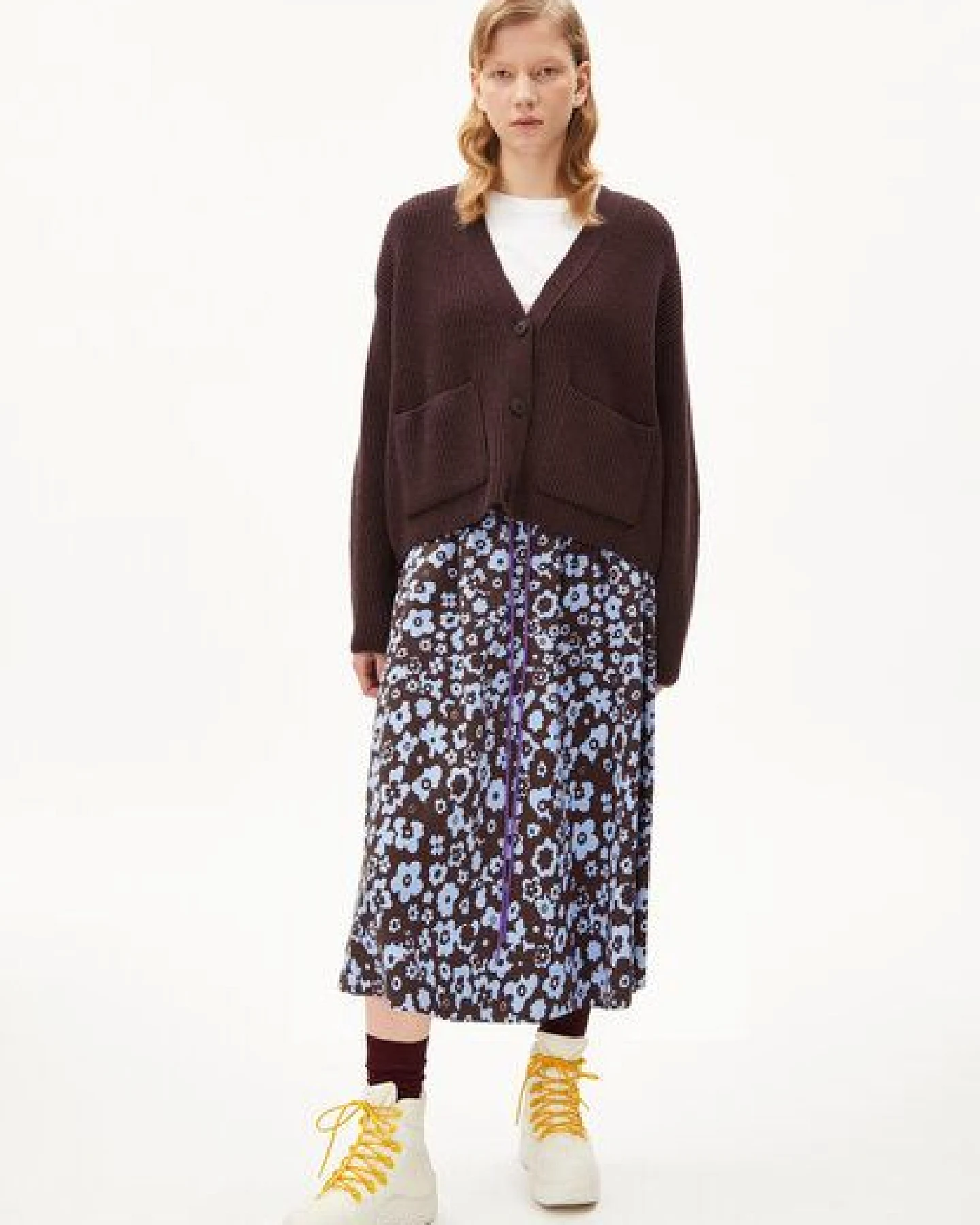 ARMEDANGELS NAOKAA - Damen Strick Cardigan Loose Fit aus Bio-Woll Mix (recycelt) – Ansicht 4