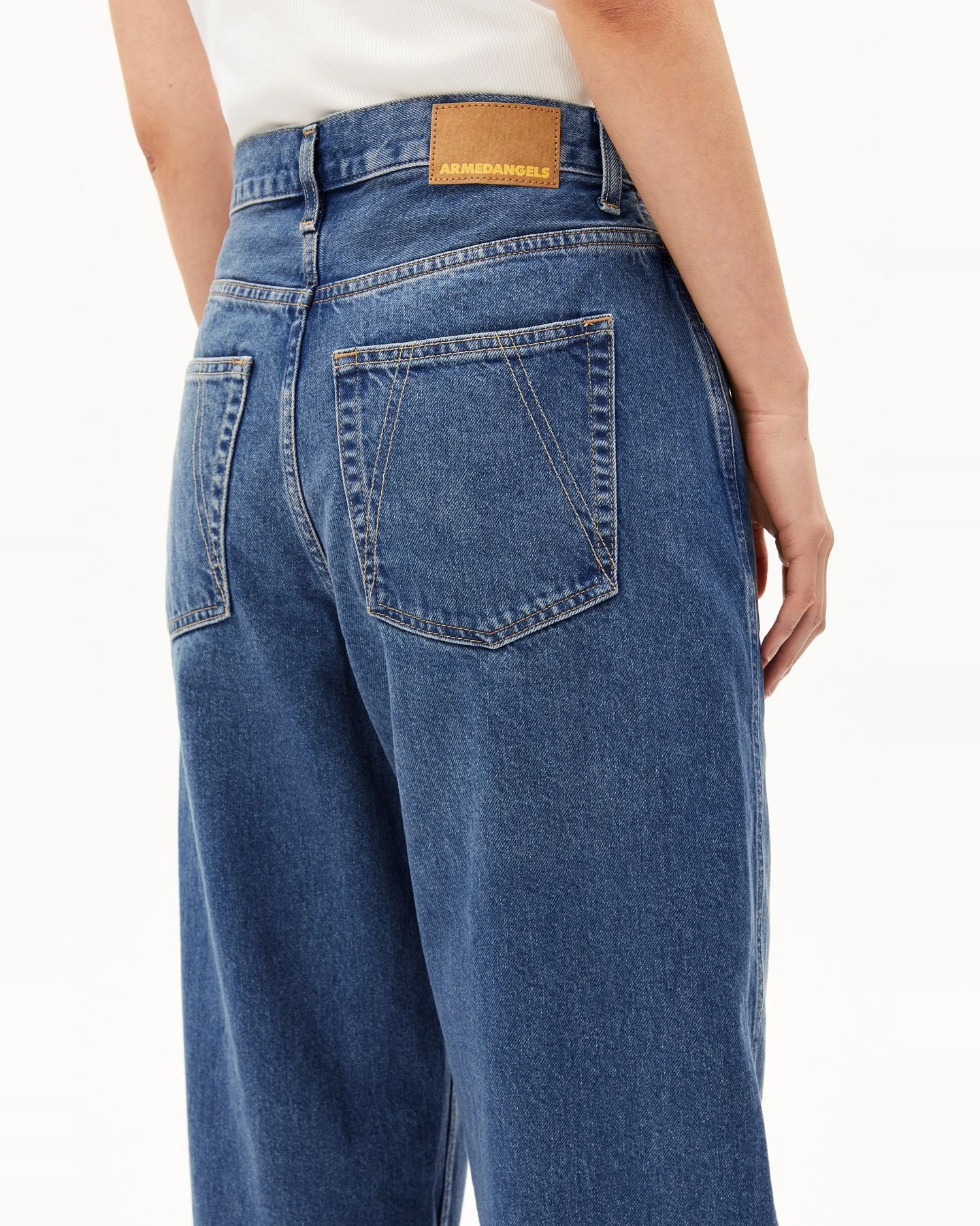 Jeans Barrel Leg Baarly Jean Crunchy – Ansicht 4