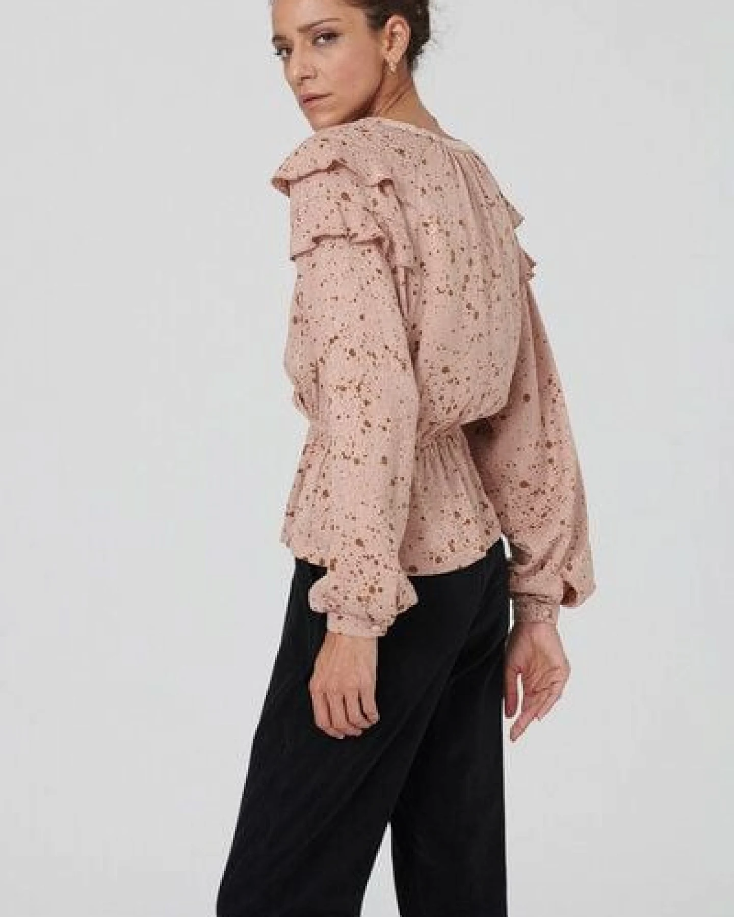 Lovjoi Bluse MARILIN aus CUPRO & VISKOSE Ecovero – Ansicht 3