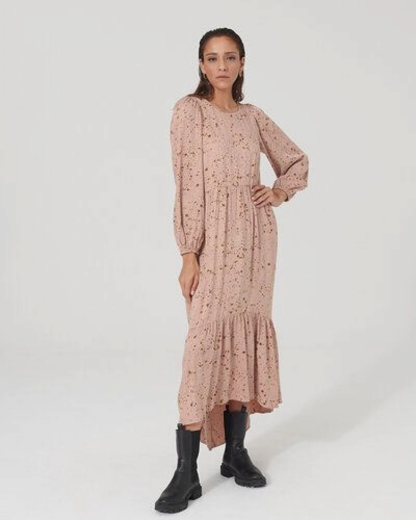 Lovjoi Kleid AUDREYANA aus CUPRO Bemberg & VISKOSE Ecovero – Ansicht 3