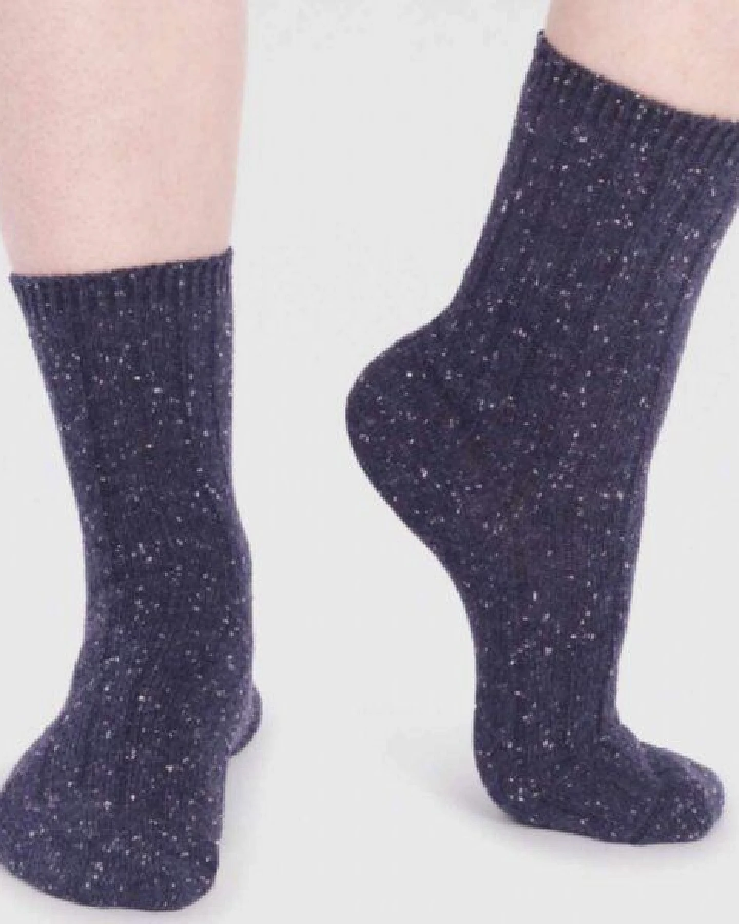 Thought Socken, Recycelt & Ribbed – Ansicht 2