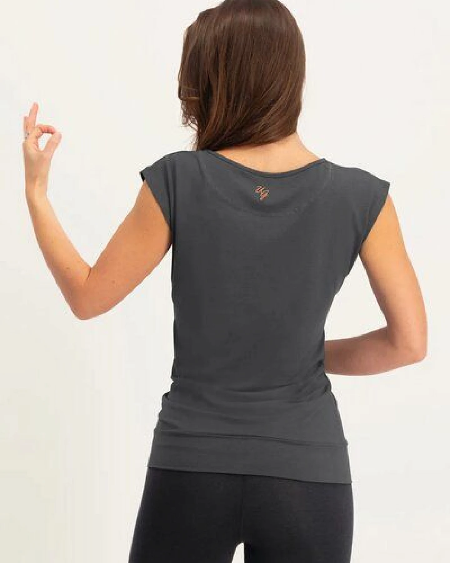 Urban Goddess Lockeres Asana-Yoga-Shirt – Ansicht 2