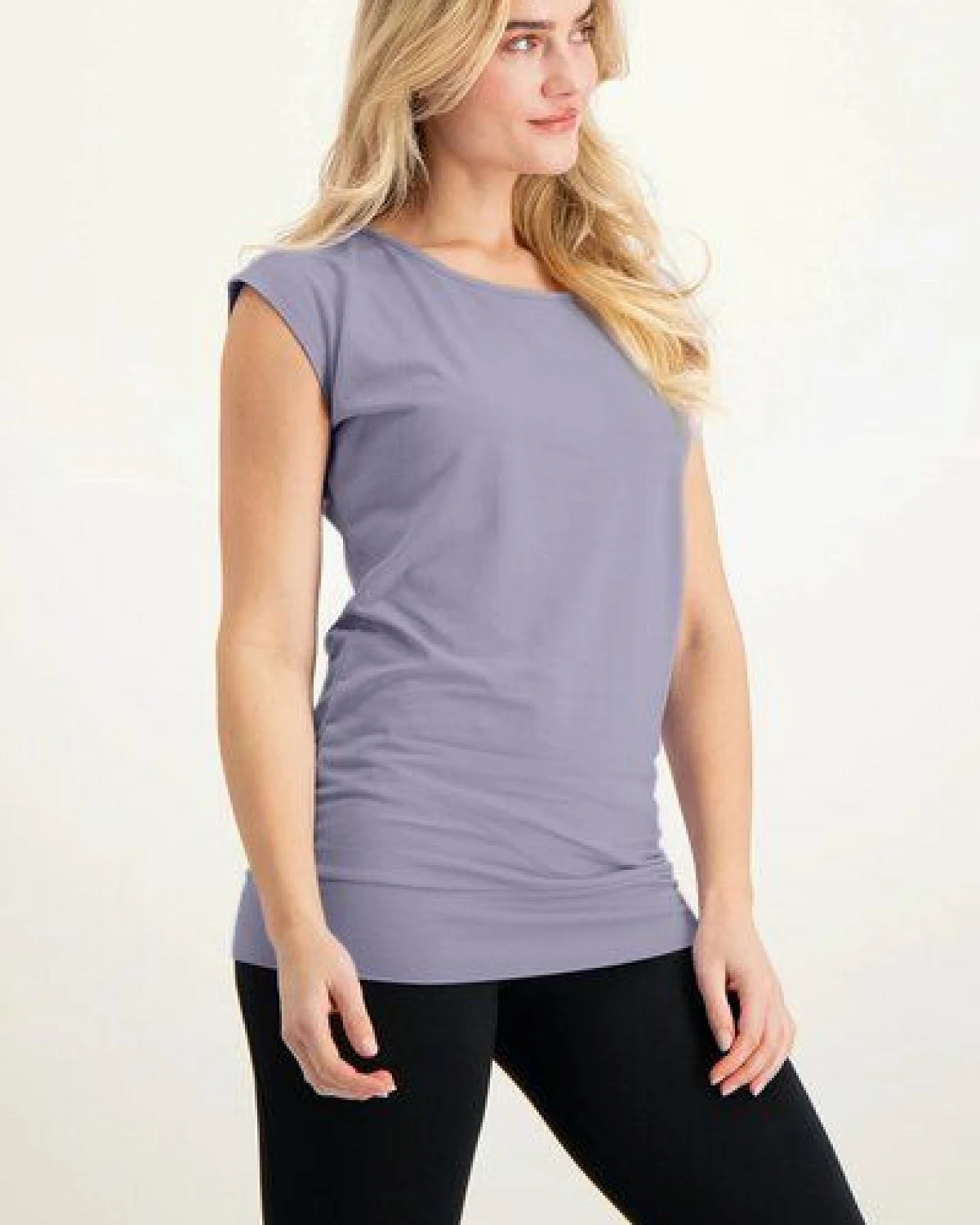 Urban Goddess Lockeres Asana-Yoga-Shirt – Ansicht 2
