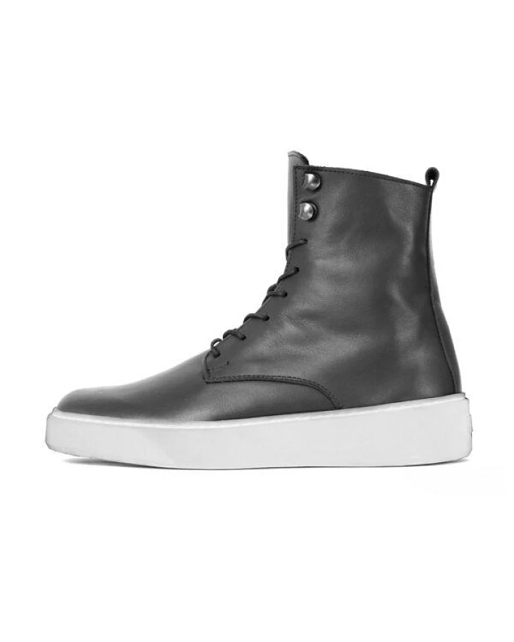 SORBAS '96v vegane Boots aus recycling Kunstleder Schwarz