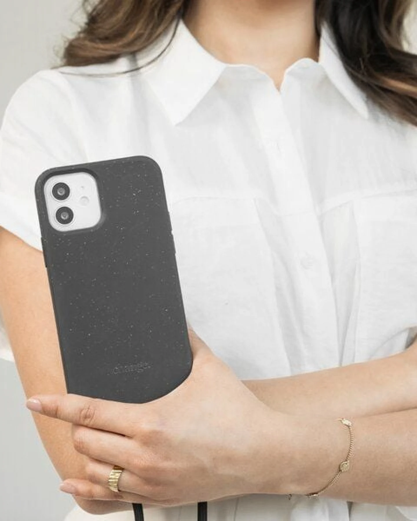 change the label Change Case - 2in1 Nachhaltige Handyhülle, iPhone Hülle mit abnehmbarer Kette – Ansicht 4