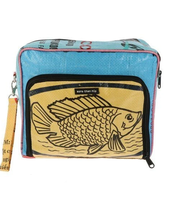 MoreThanHip XL Kulturtasche (6,5 Liter) aus recycelten Fischfutterbeuteln - Lexi