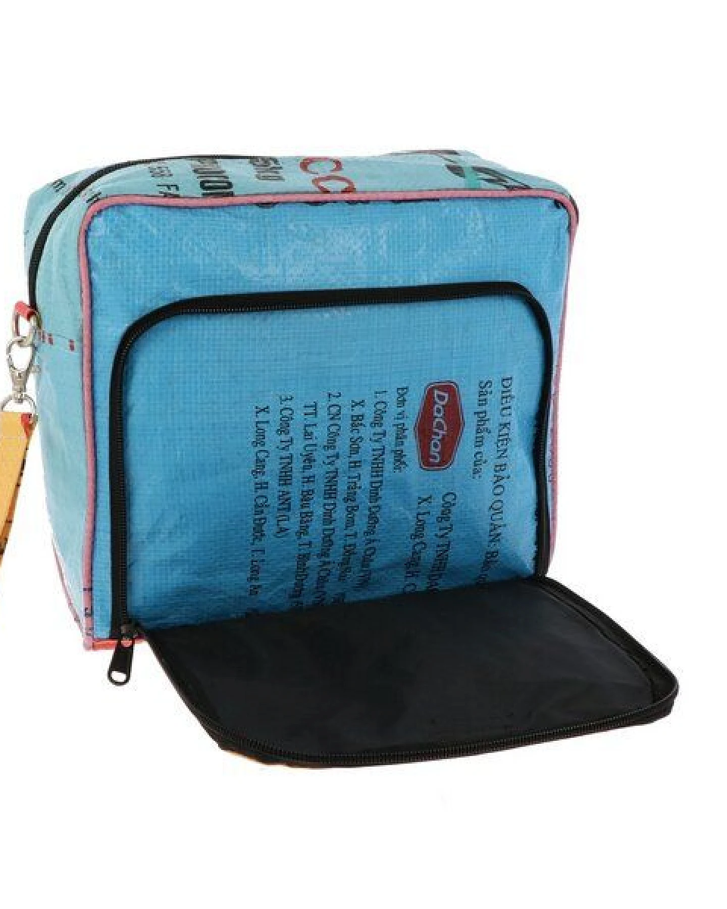 MoreThanHip XL Kulturtasche (6,5 Liter) aus recycelten Fischfutterbeuteln - Lexi – Ansicht 3