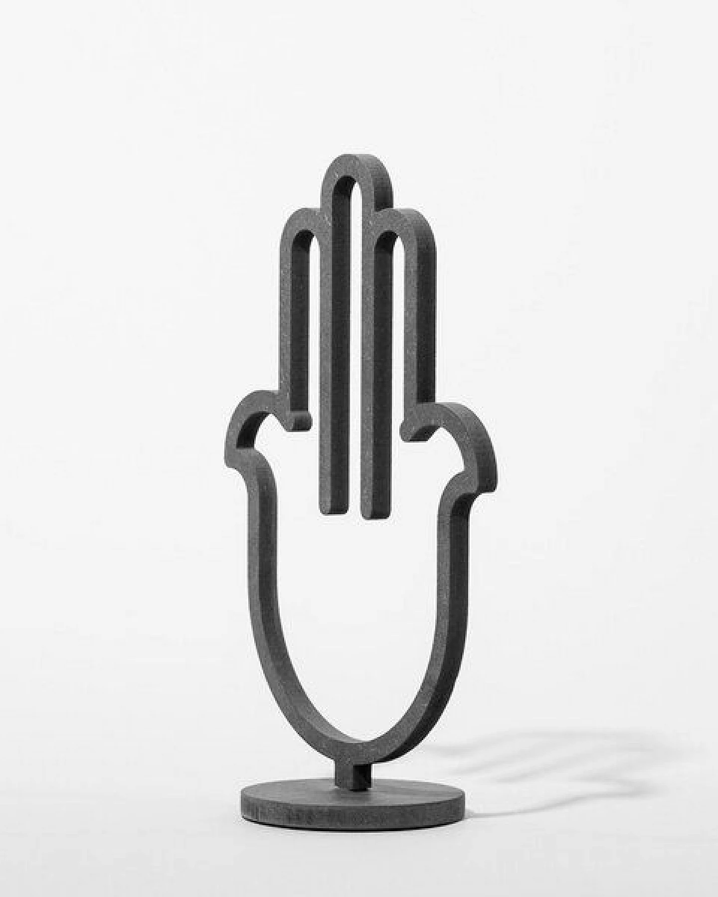 Fyngers Dekorationsobjekt gefräst aus Valchromat - Modell Hamsa – Ansicht 3