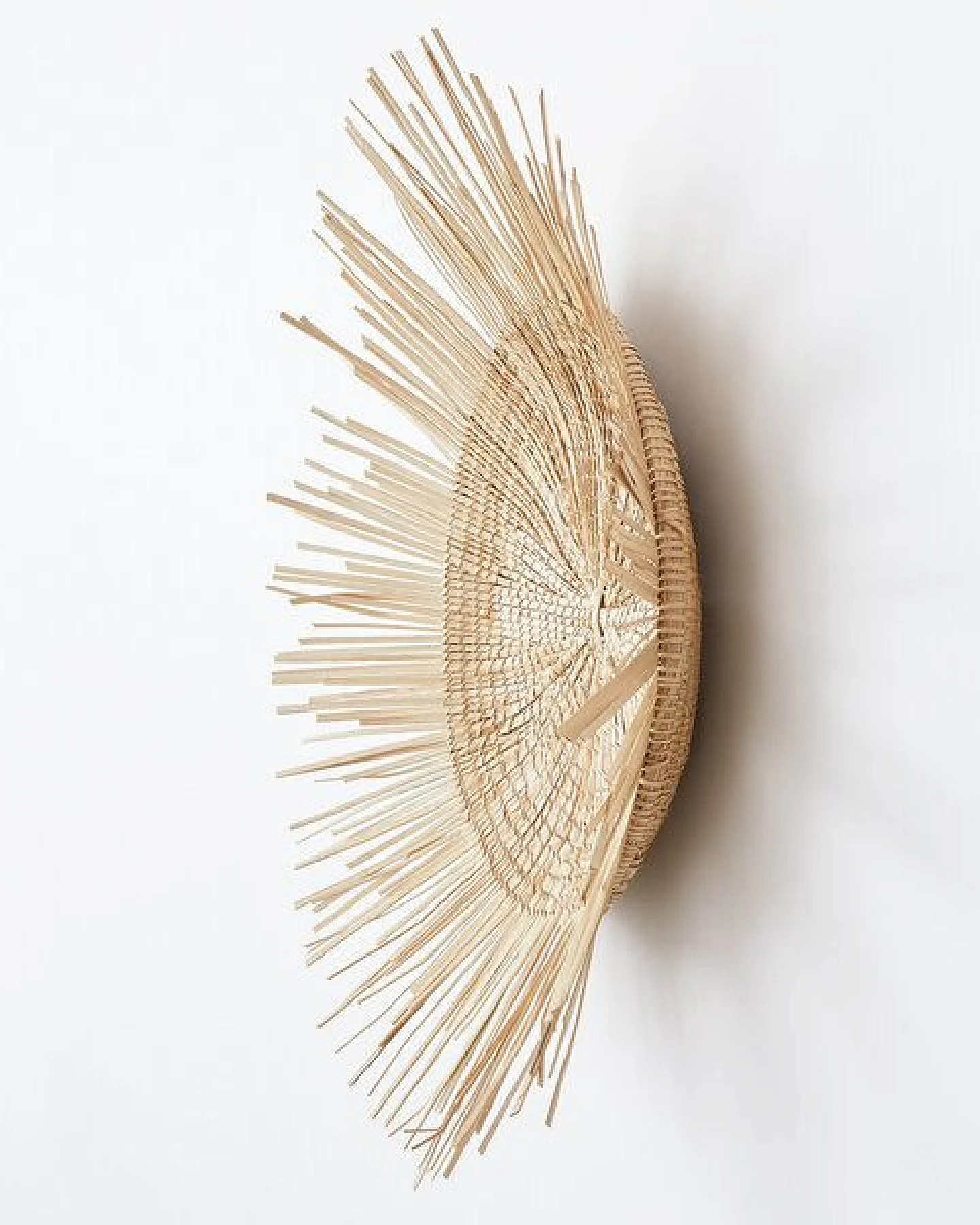 By Native Wanddeko kleiner Sonnenteller aus Palmfaser, handgeflochten – Ansicht 2