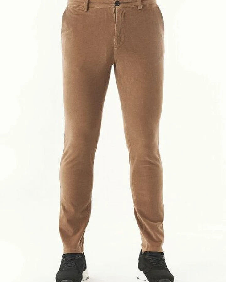 ORGANICATION Slim Cordhose aus Bio-Baumwolle