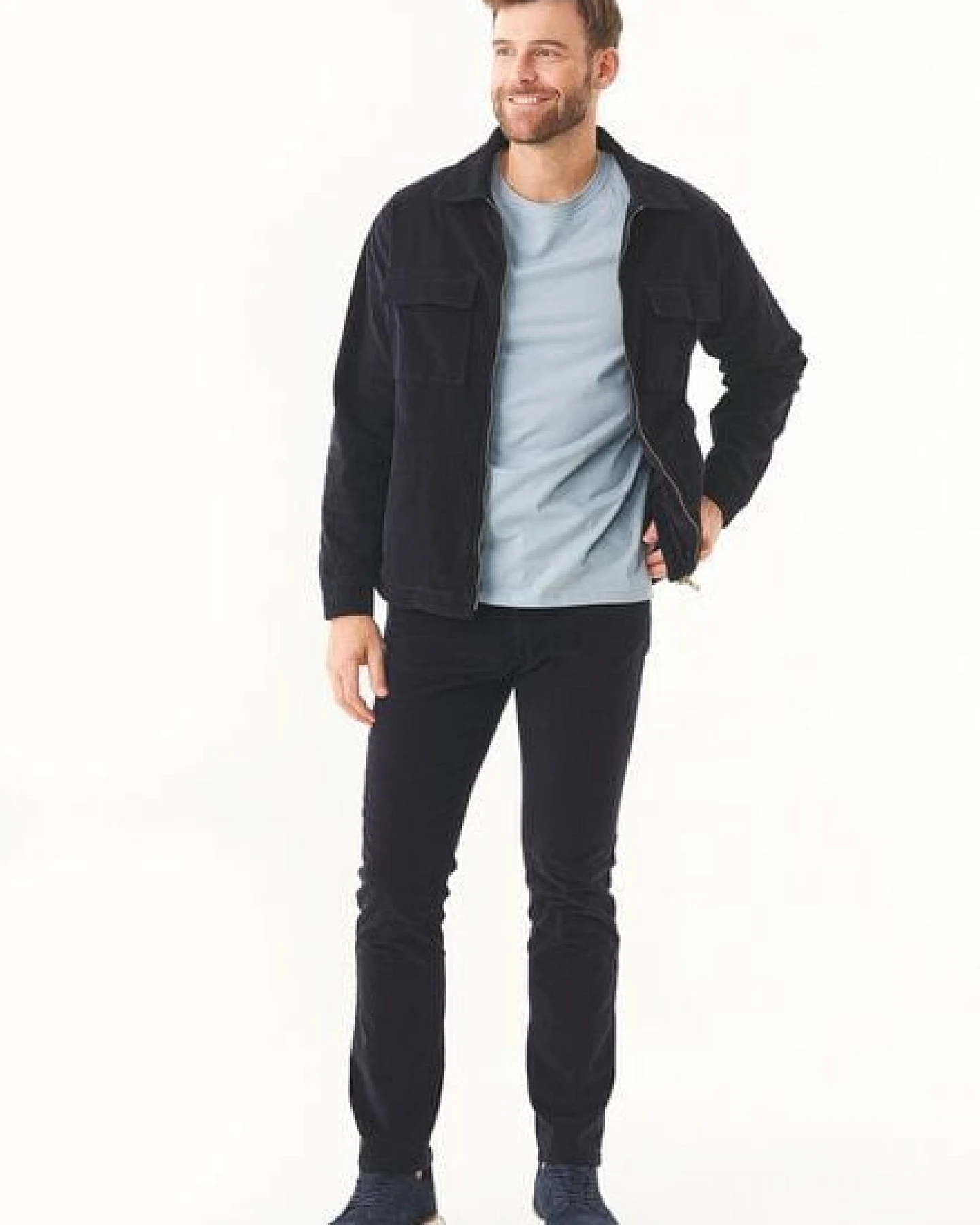 ORGANICATION Slim Cordhose aus Bio-Baumwolle – Ansicht 2