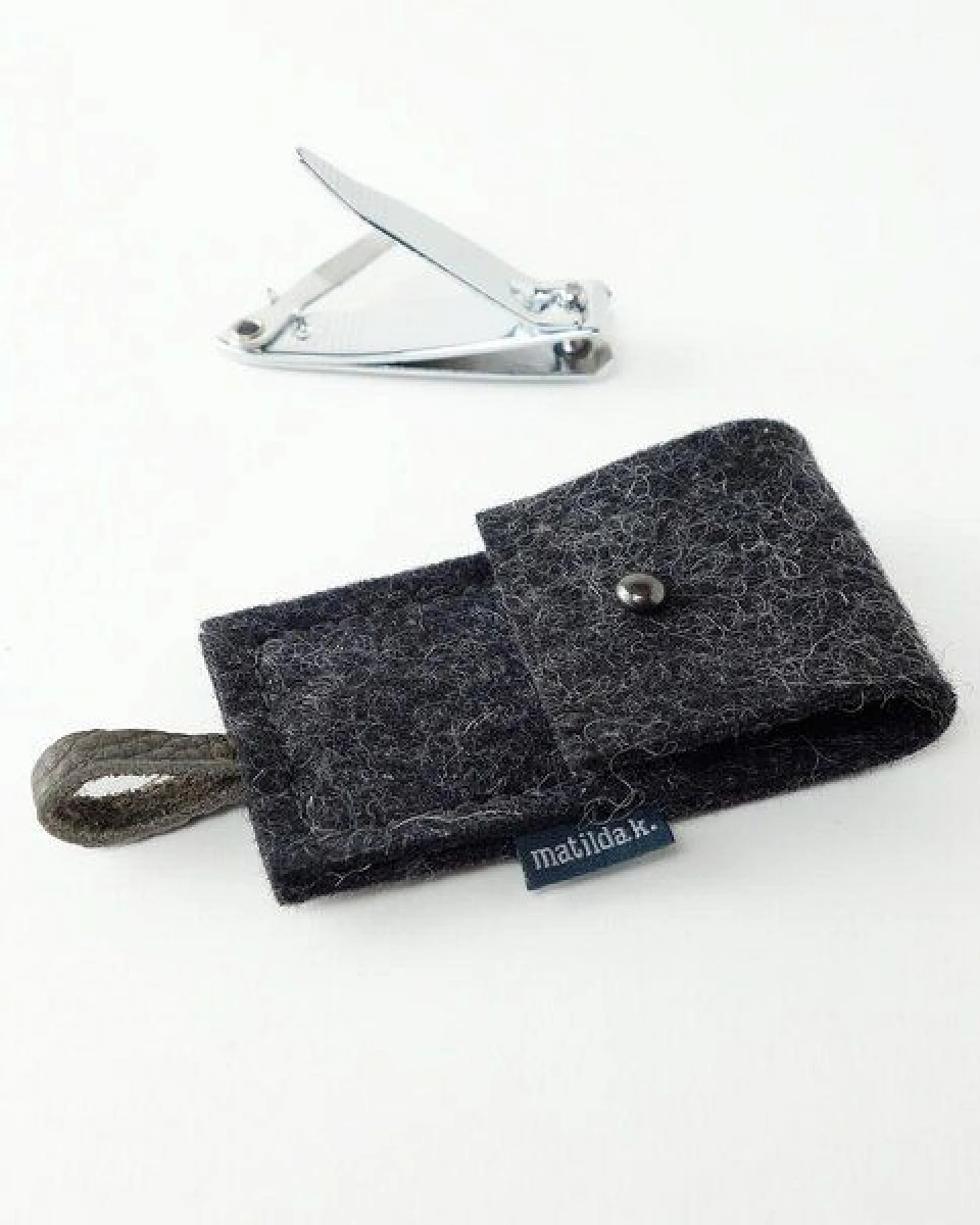 matilda k. manufaktur maniküre-etui minimalistisch aus Filz mit nagelknipser 'franz' – Ansicht 3
