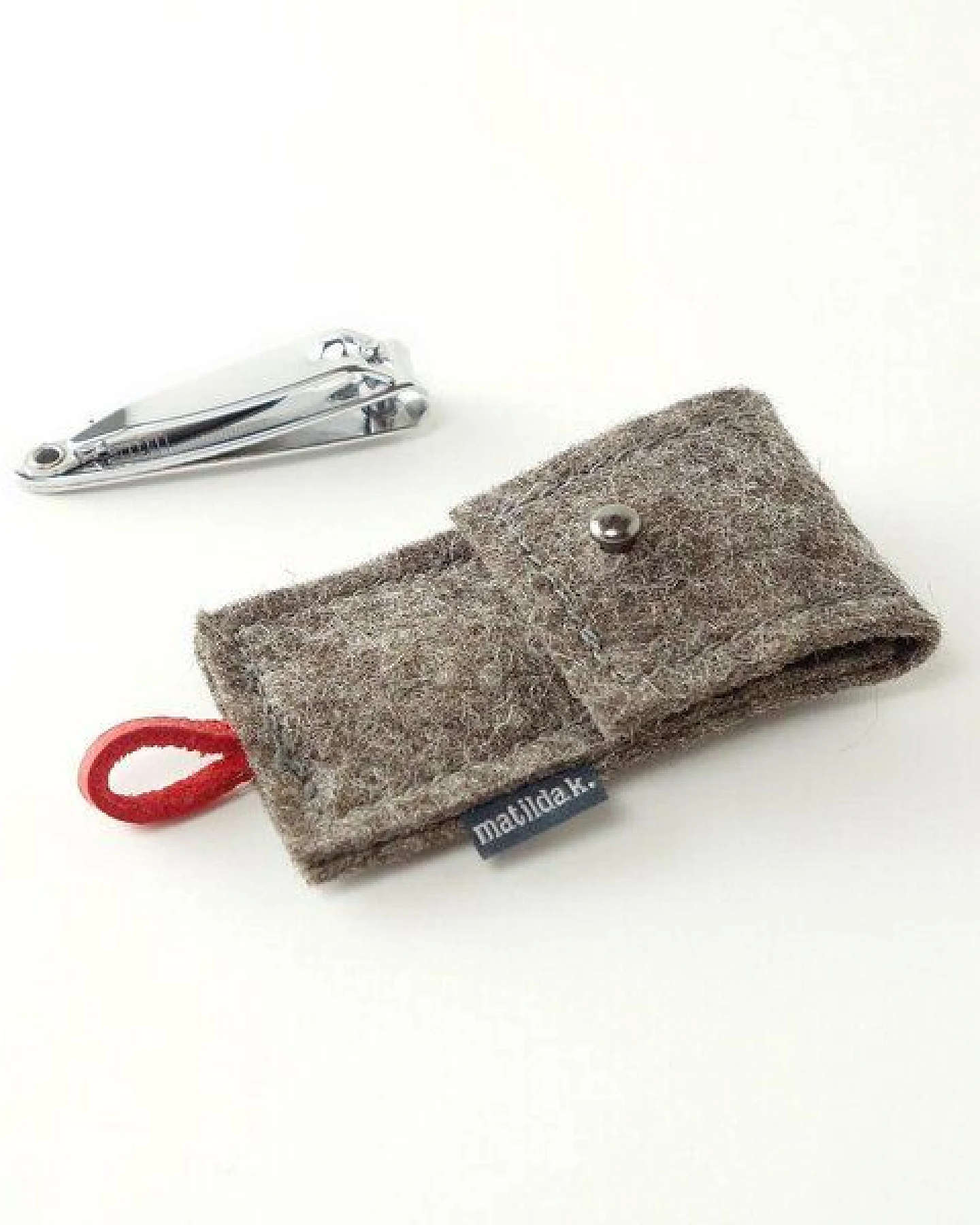 matilda k. manufaktur maniküre-etui minimalistisch aus Filz mit nagelknipser 'franz' – Ansicht 3