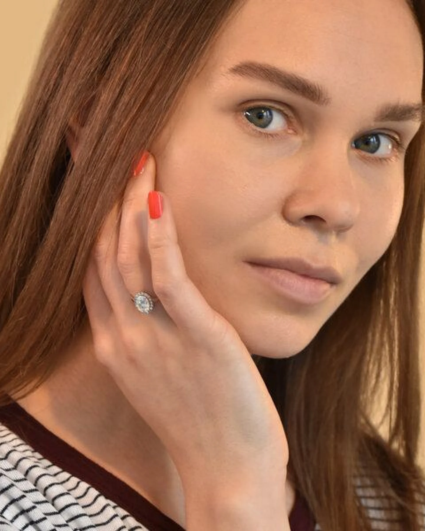 Eppi Ring mit Moissanit und Lab Grown Diamanten Arya – Ansicht 3