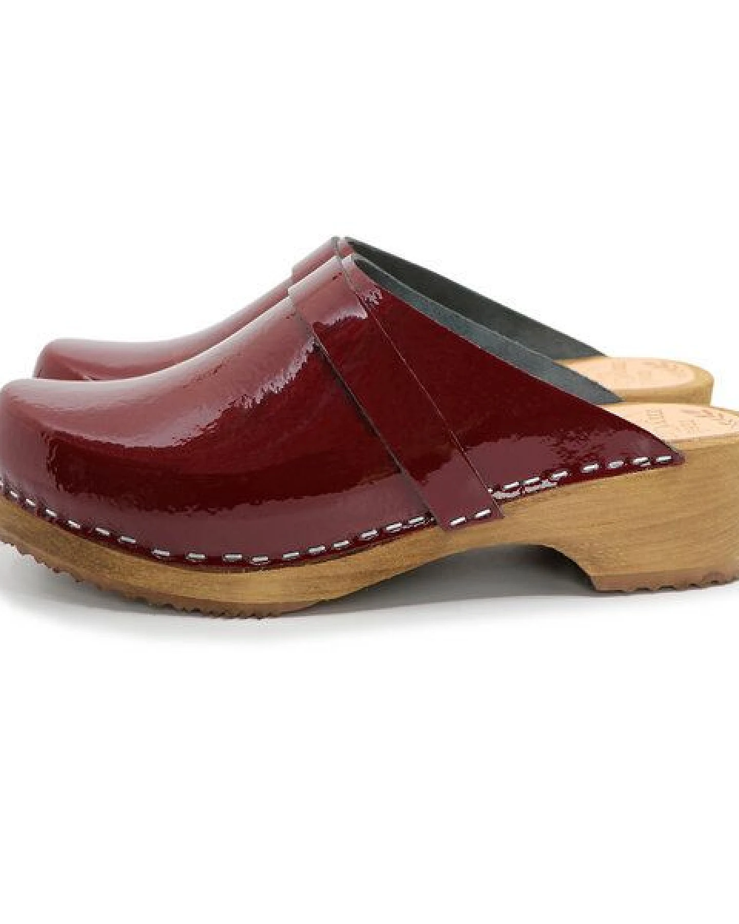 LYCKA - Lack wein - rot schwedische Holz Clogs von me&myClogs - low heel – Ansicht 2