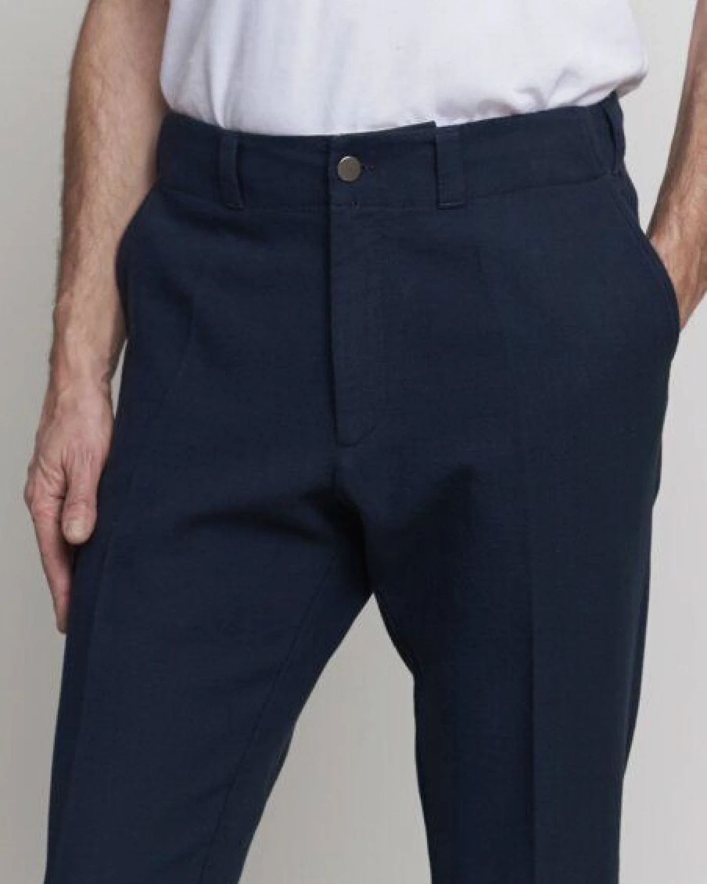 About Companions Klassische Hose JOSTHA aus strukturierter Bio-Baumwolle – Ansicht 4