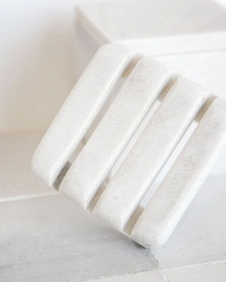 The Cool Projects Marmor Seifenschale Palette