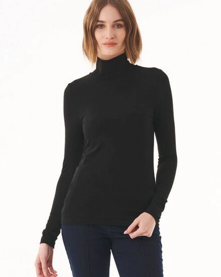 ORGANICATION Langarmshirt aus LENZING ECOVERO mit Rollkragen