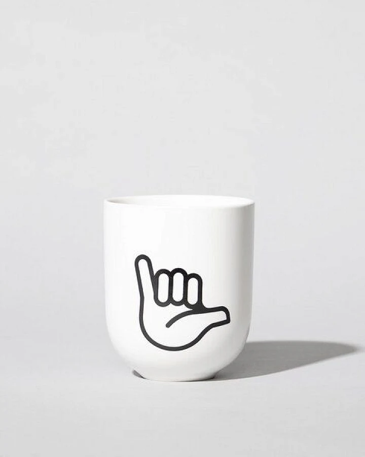 Fyngers Handgemachter Becher aus Porzellan - Modell HANG LOOSE - Füllmenge 330ml - Mattlasur