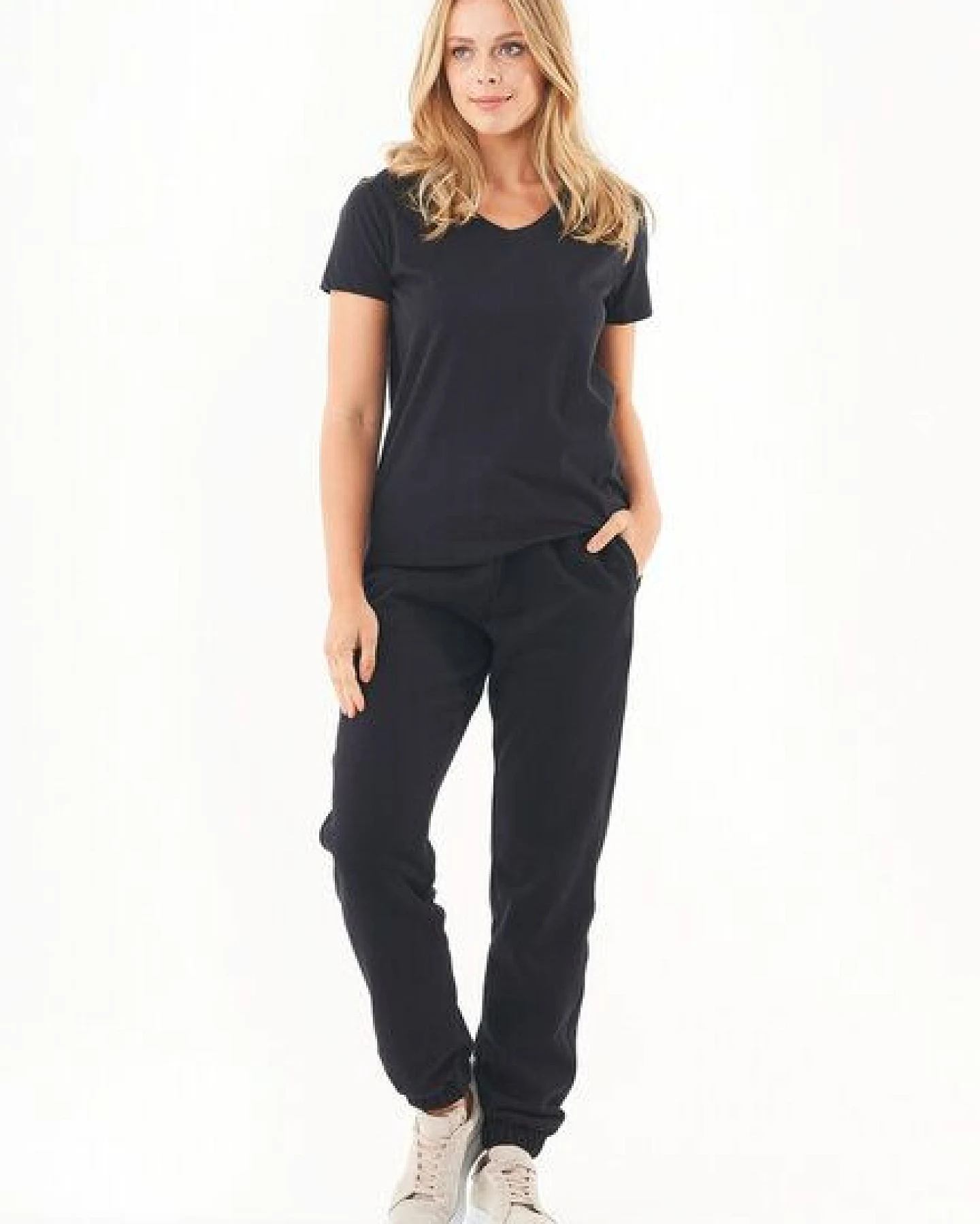 ORGANICATION ESSENTIALS-PERRIE- Soft Touch Sweathose aus Bio-Baumwolle – Ansicht 2