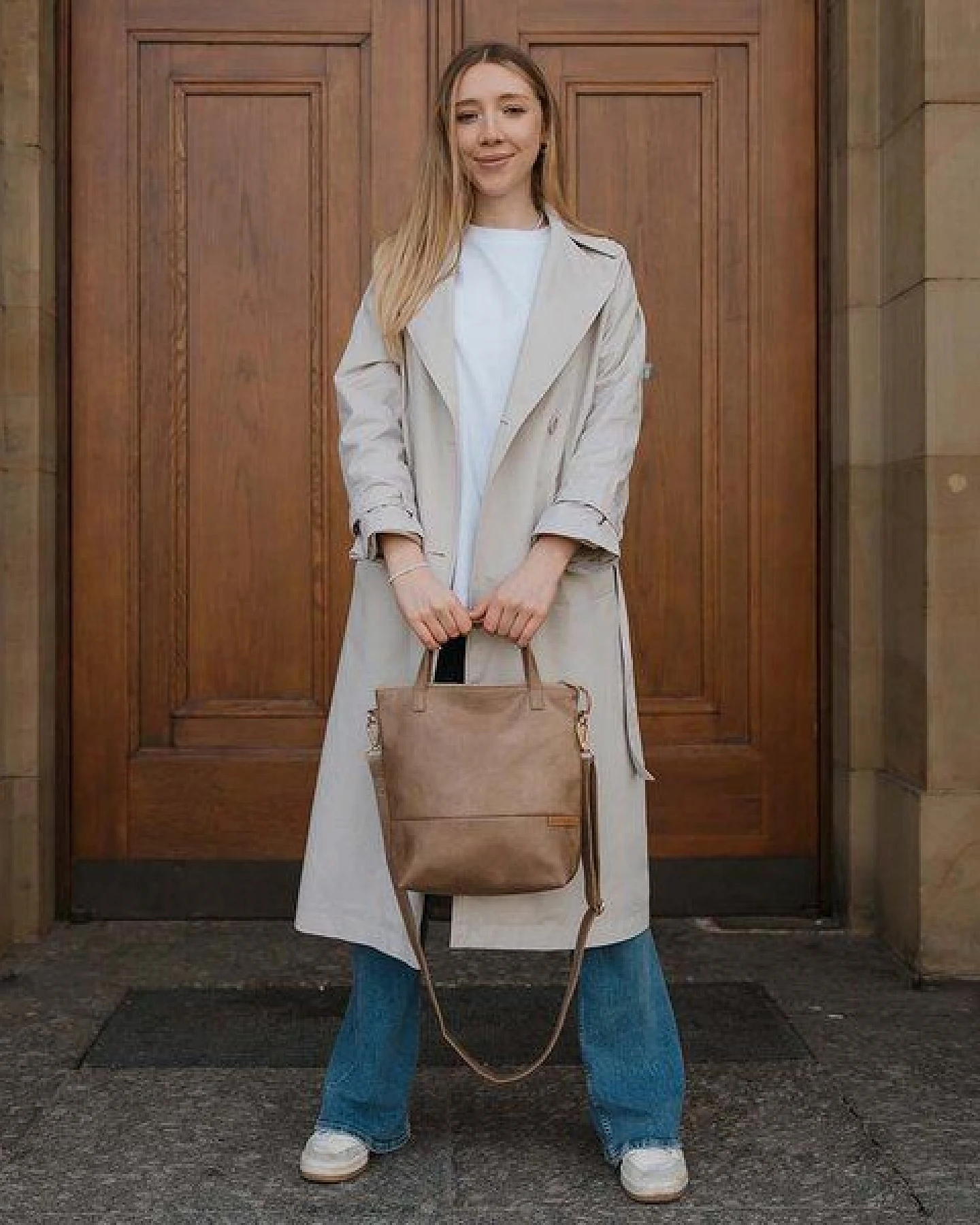 BOWLEANIES TASCHEN Mittelgroße Umhängetasche aus Lederfaserstoff – Ansicht 3
