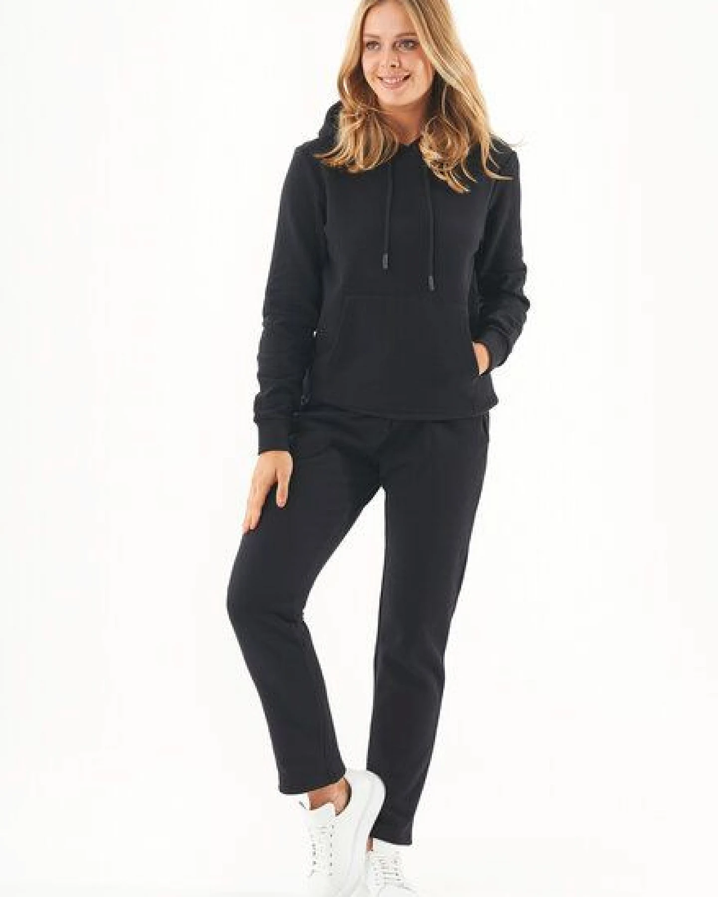 ORGANICATION ESSENTIALS-HARRE-Soft Touch Hoodie aus Bio-Baumwolle – Ansicht 2