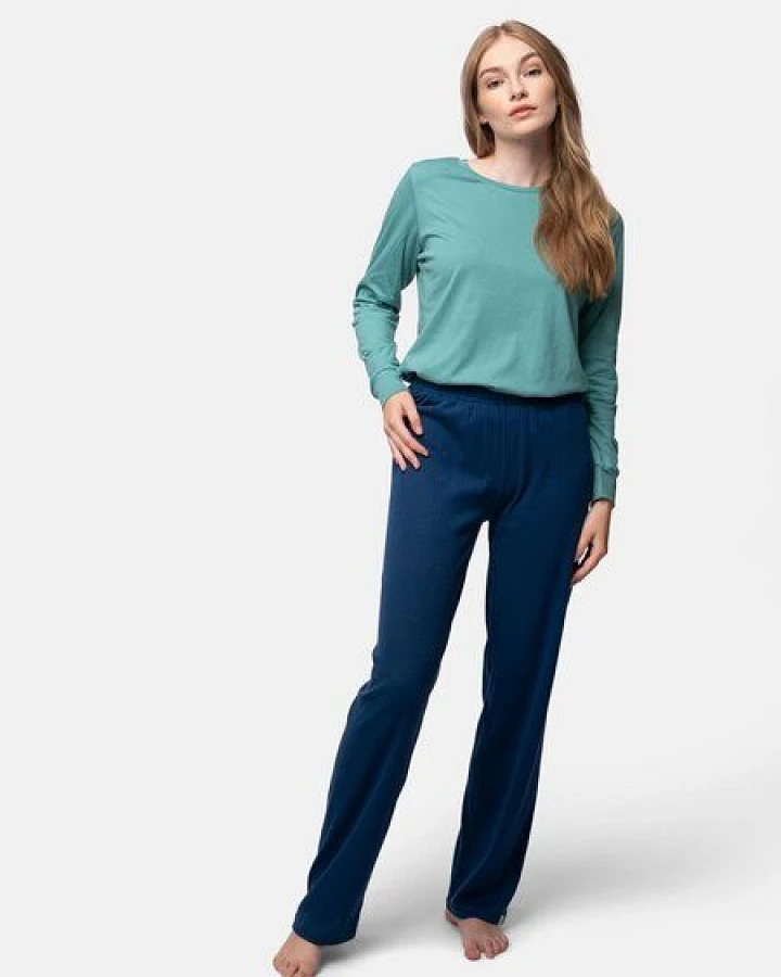 Blau