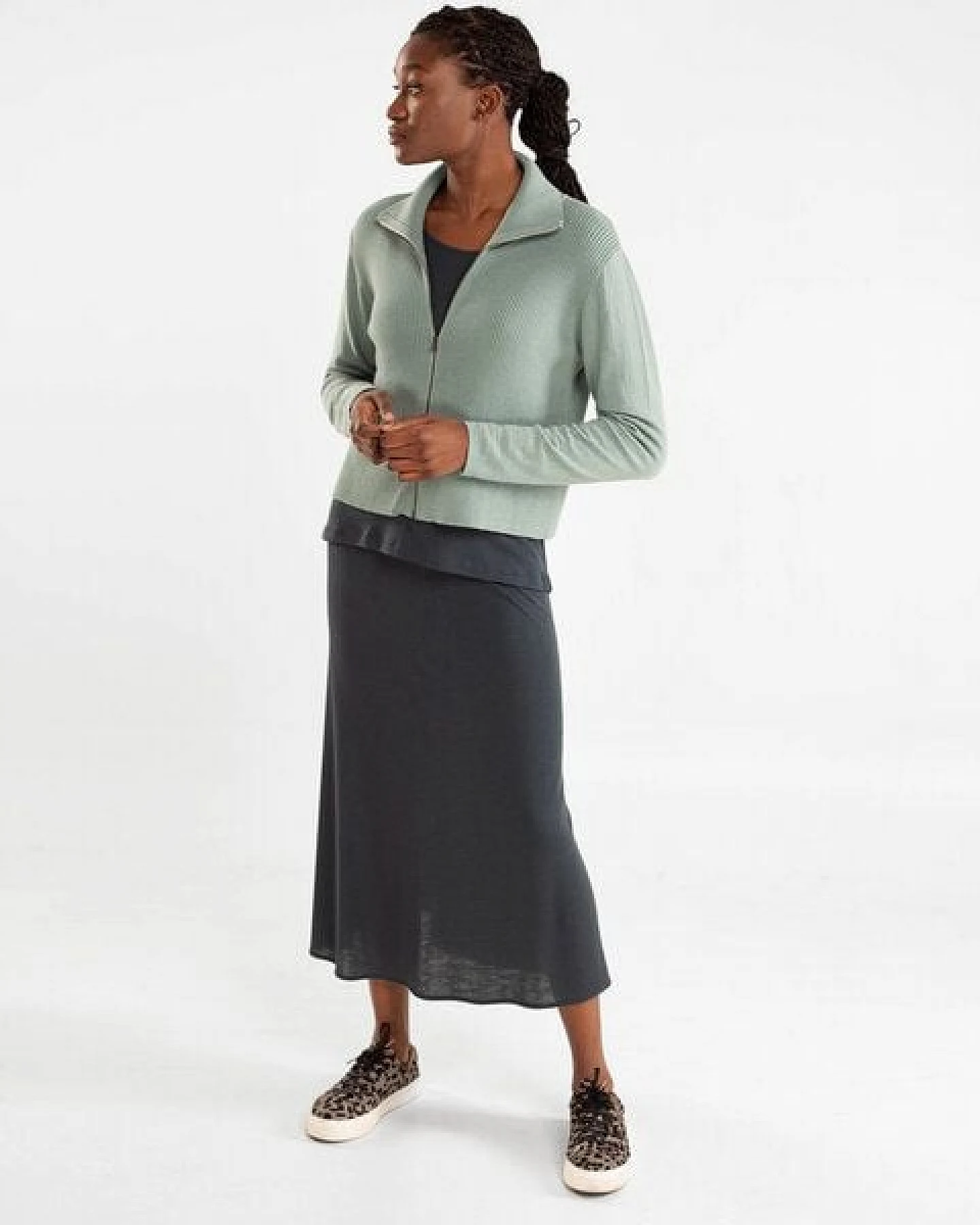 Alma & Lovis Strickjacke aus Bio-Baumwoll-/Woll-Mix – Ansicht 2