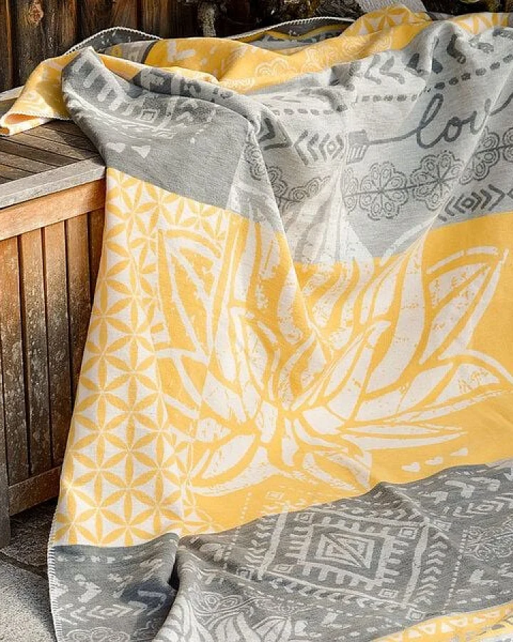 The Spirit of OM Flauschige Plaid-Decke Lotus