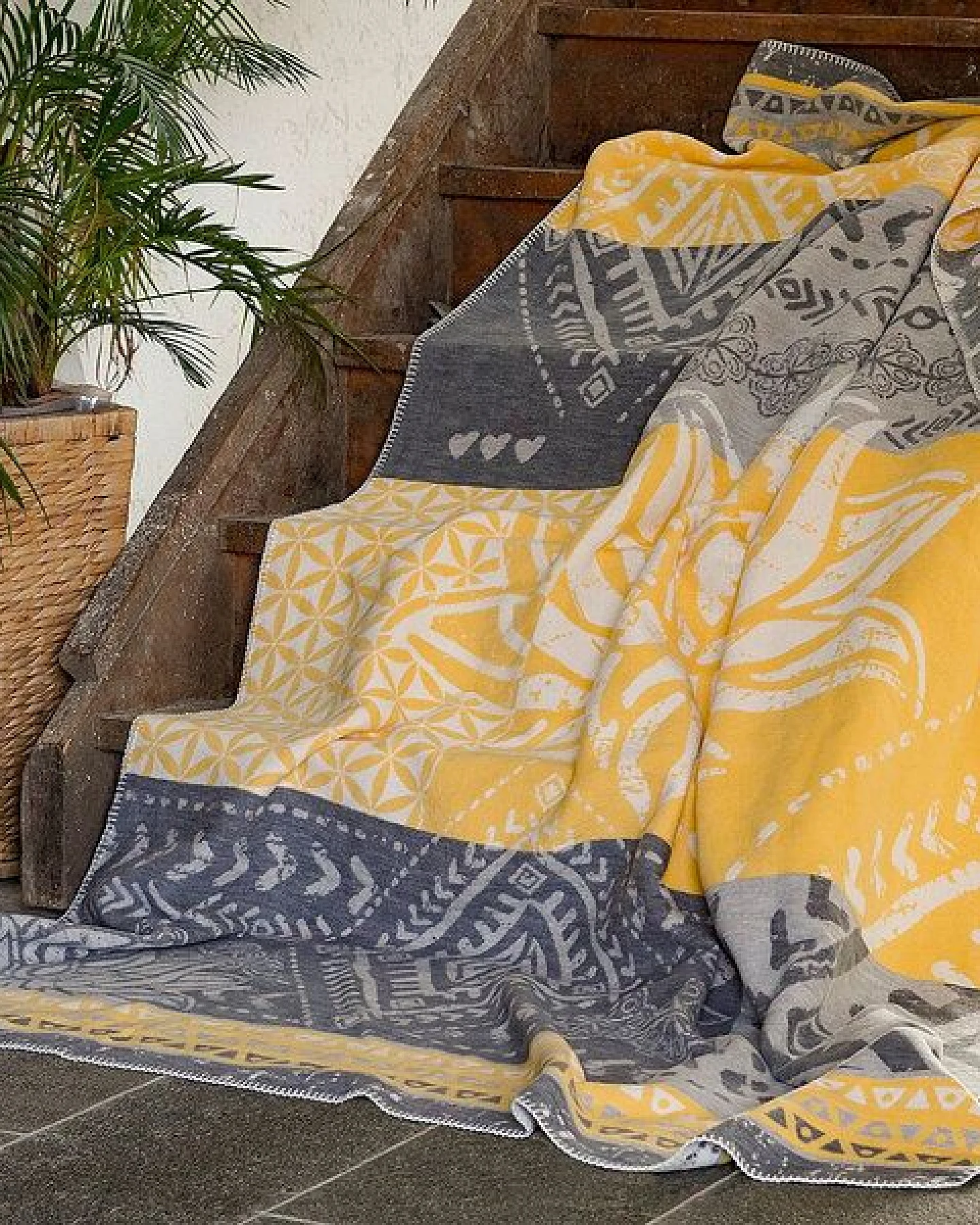 The Spirit of OM Flauschige Plaid-Decke Lotus – Ansicht 2
