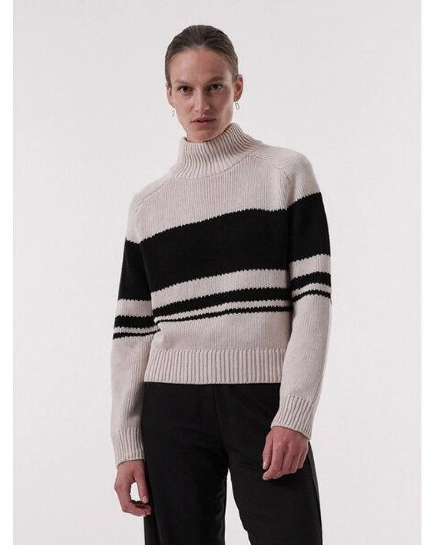 LANIUS Colourblock-Pullover aus Bio-Baumwolle – Ansicht 3