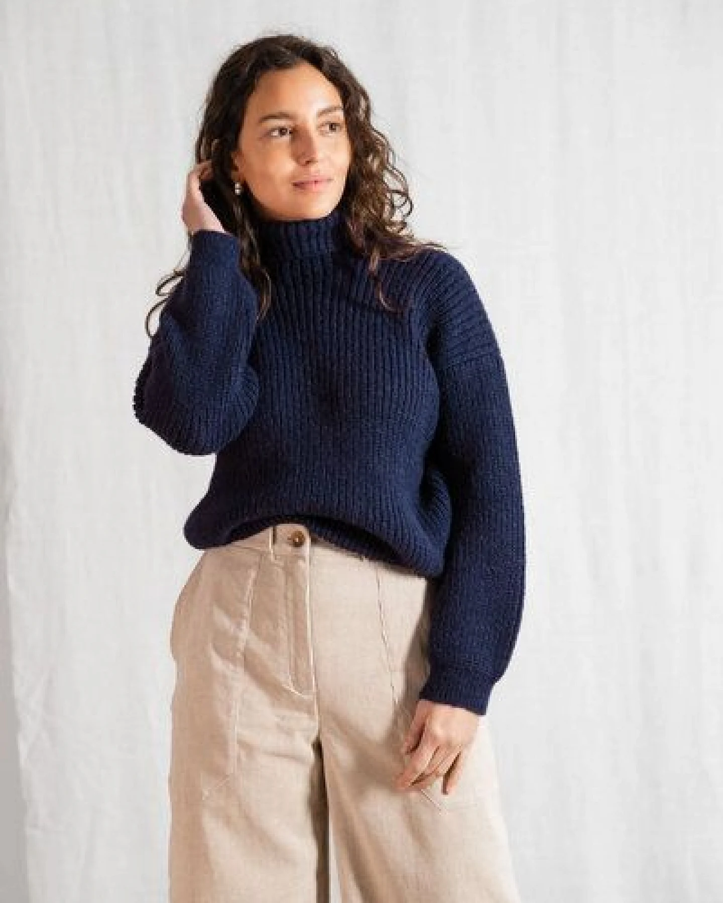 Jyoti - Fair Works Baby-Alpaka Turtleneck Strickpullover Sabeti – Ansicht 2