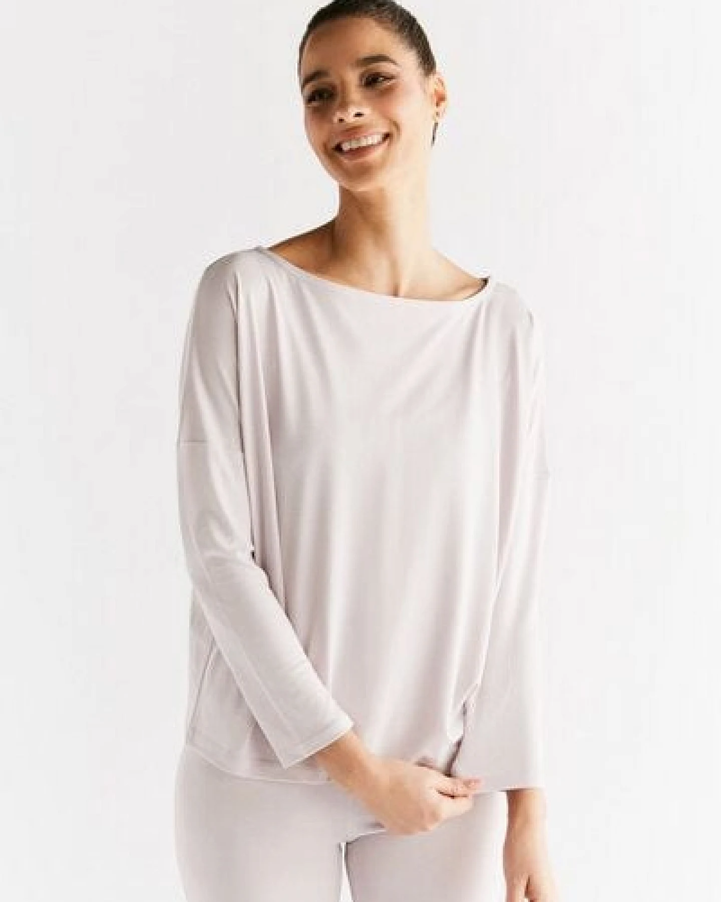 "True North" Damen Yogashirt aus TENCEL Modal – Ansicht 3