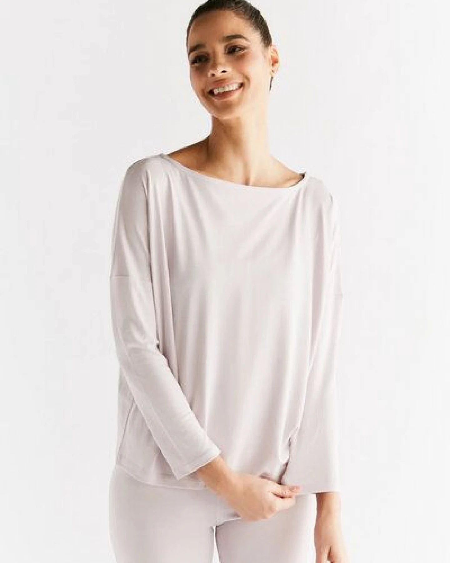"True North" Damen Yogashirt aus TENCEL Modal – Ansicht 3