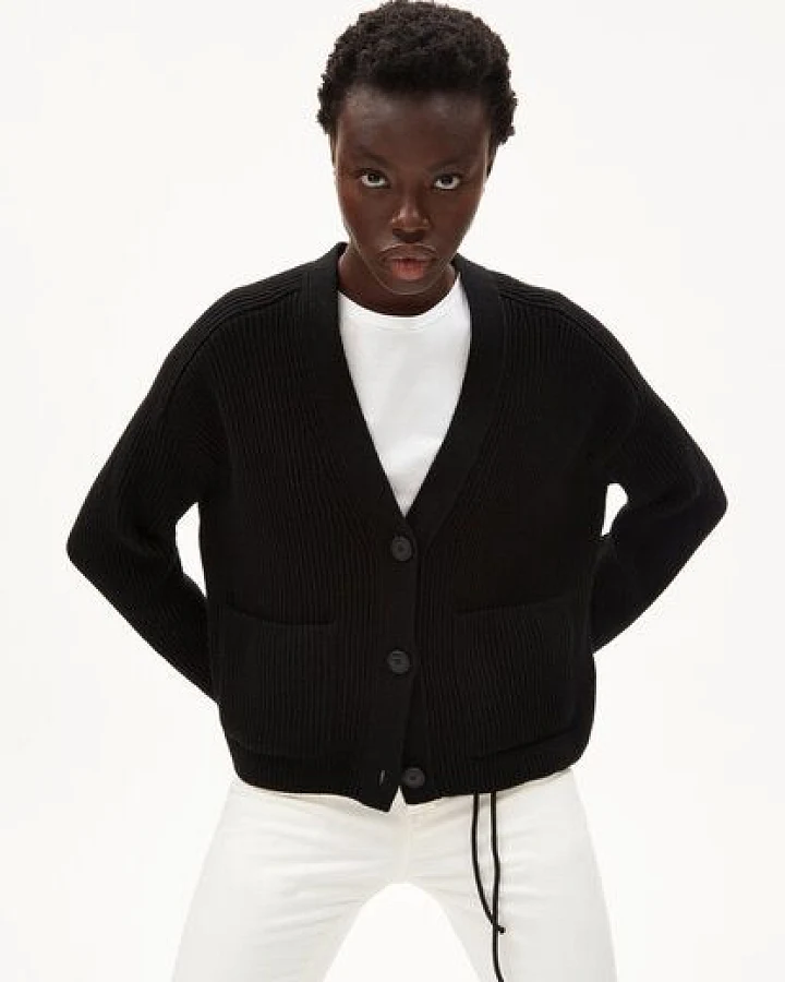 Schwarz
