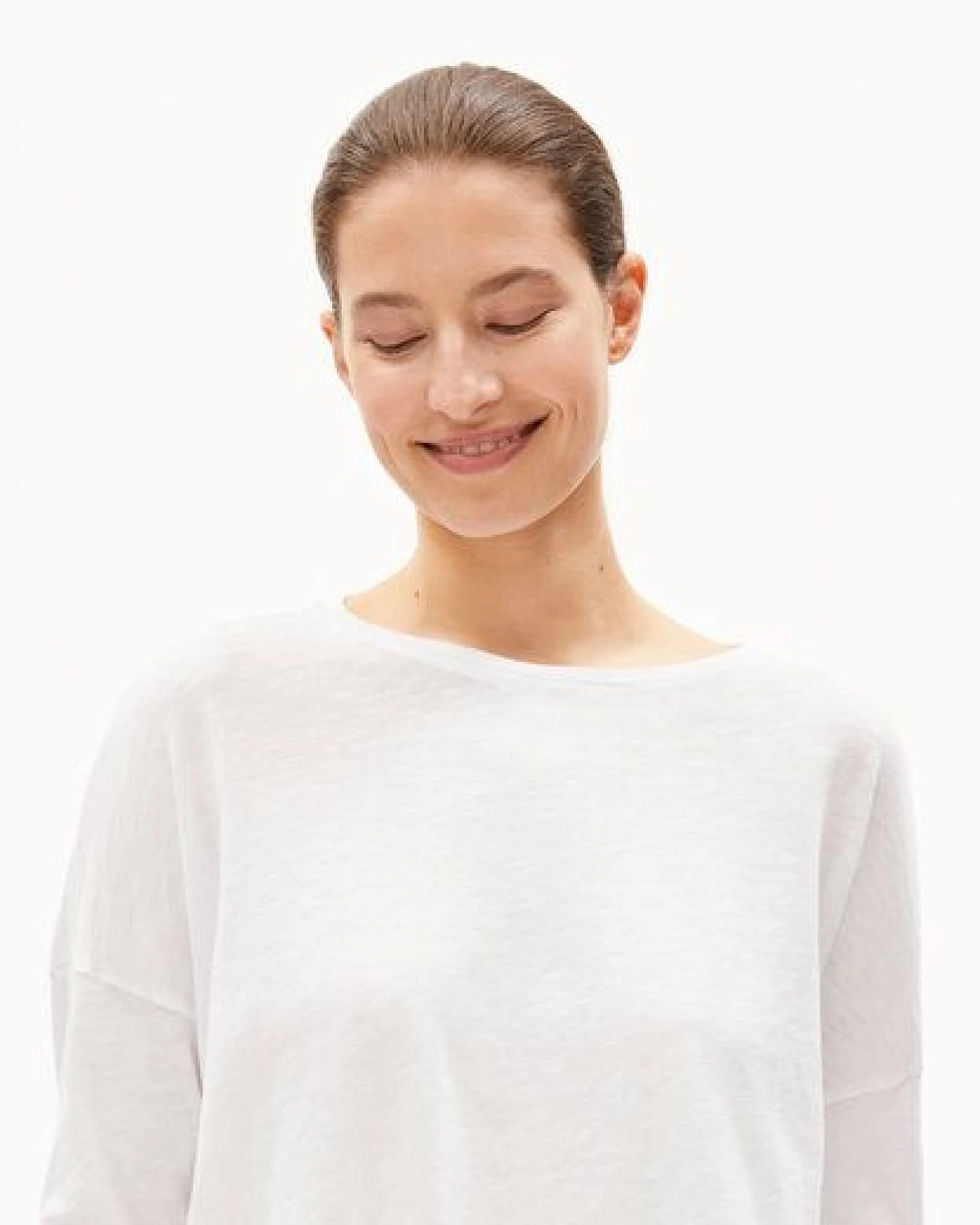 ARMEDANGELS ZORAA LI HEAVY FLAMÈ - Damen Longsleeve Loose Fit aus Bio-Baumwolle – Ansicht 3