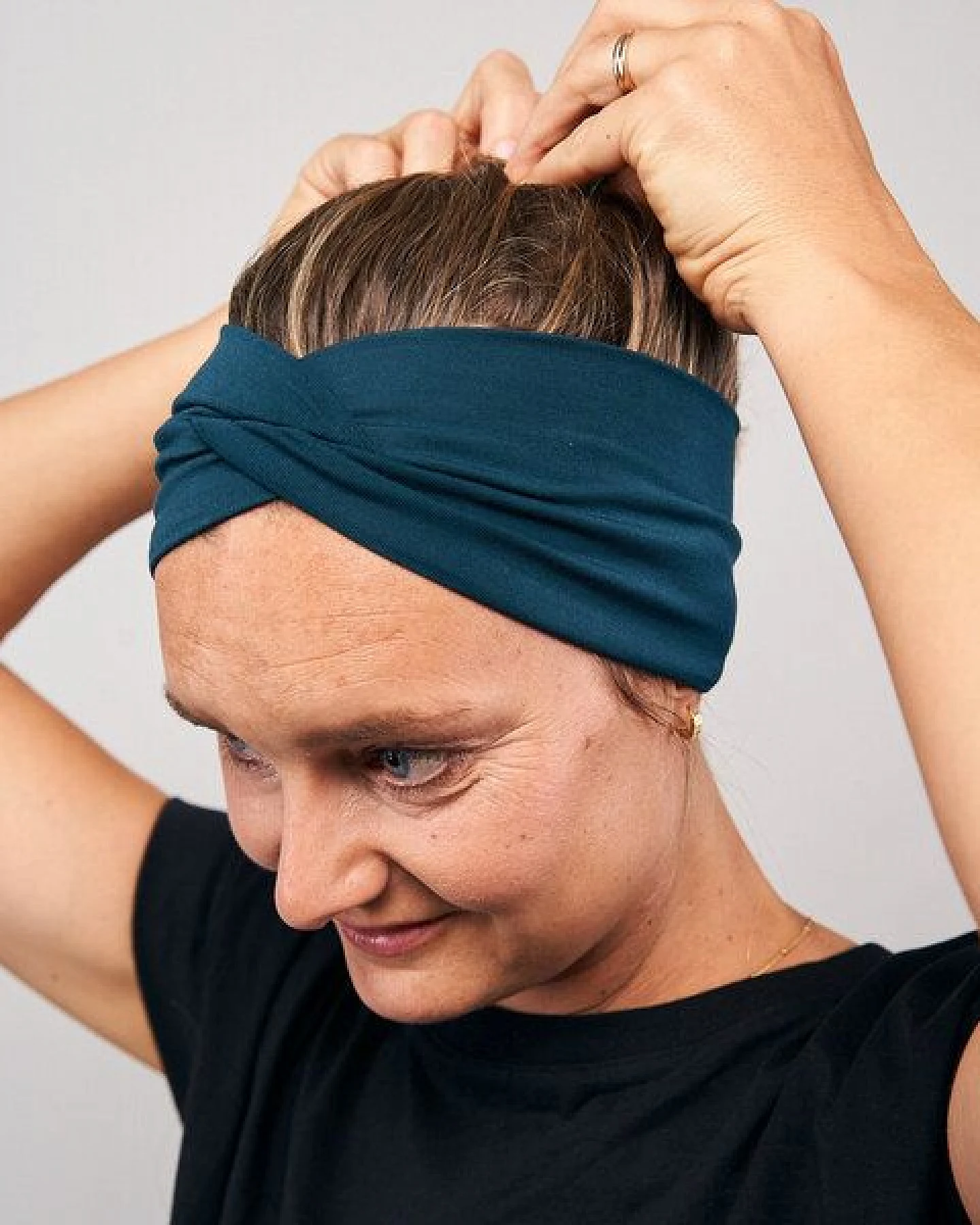 obumi Stirnband Knot aus TENCEL Modal – Ansicht 4